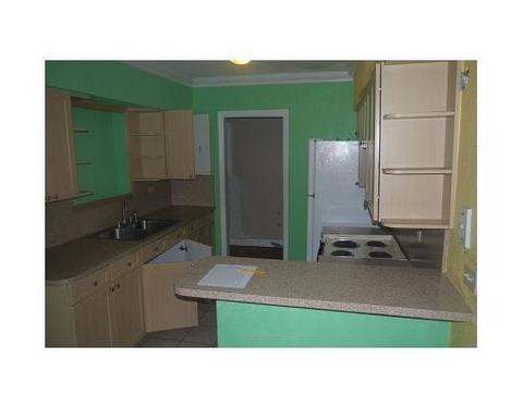 160 E 54 St, Hialeah, FL 33013 photo 6