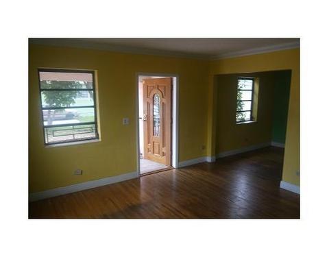 160 E 54 St, Hialeah, FL 33013 photo 3