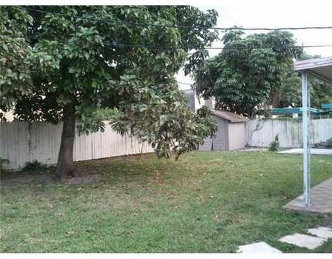 3649 E 10 Ave, Hialeah, FL 33013 photo 2