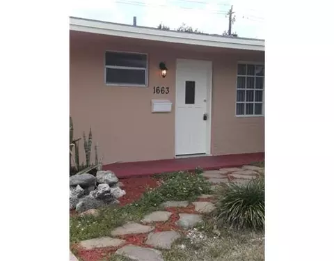 1663 SW 70th Ave, North Lauderdale, FL 33068 photo 2