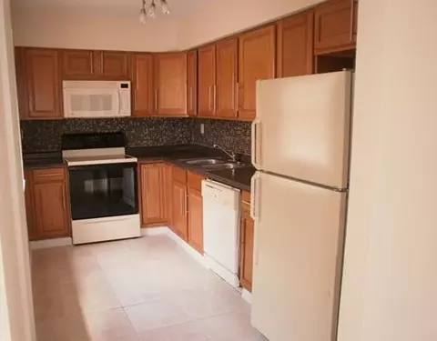 1663 SW 70th Ave, North Lauderdale, FL 33068 photo 5