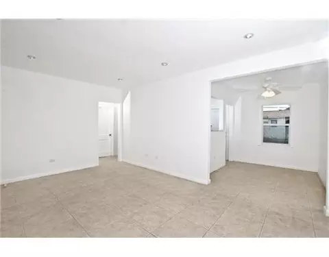 930 NE 108 St, Biscayne Park, FL 33161 photo 2