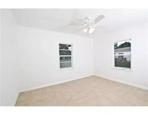 930 NE 108 St, Biscayne Park, FL 33161 photo 4