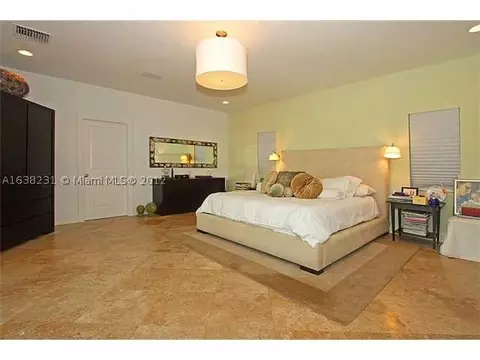1709 Granada Bl, Coral Gables, FL 33134 photo 1