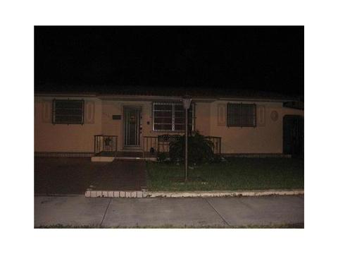 150 W 16 St, Hialeah, FL 33010 photo 1