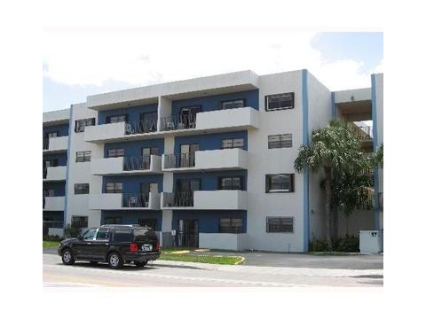Undisclosed, Hialeah, FL 33012 photo 1