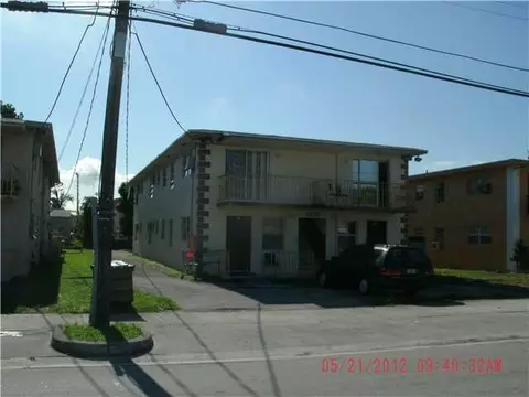 1075 SE 9 Ave, Hialeah, FL 33010 photo 2