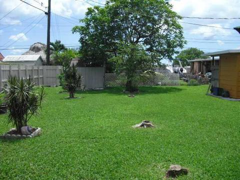 635 W 71 Pl, Hialeah, FL 33014 photo 8
