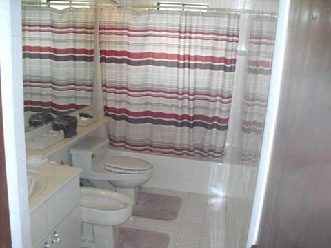 635 W 71 Pl, Hialeah, FL 33014 photo 6