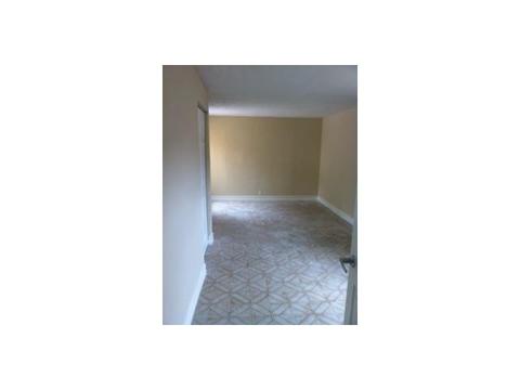 950 E 41 St, Hialeah, FL 33013 photo 3