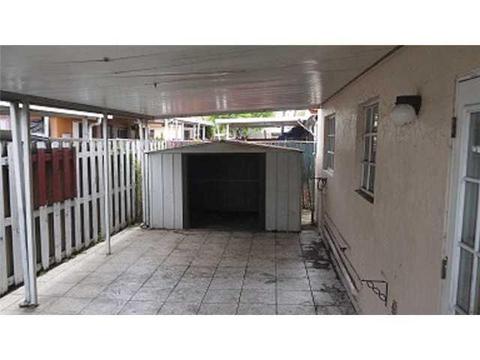 2602 W 71 Pl, Hialeah, FL 33016 photo 3