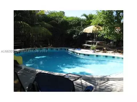 1345 Biarritz Dr, Miami Beach, FL 33141 photo 1