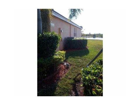 1852 Andromeda Ln, Weston, FL 33327 photo 6