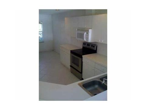 1852 Andromeda Ln, Weston, FL 33327 photo 5