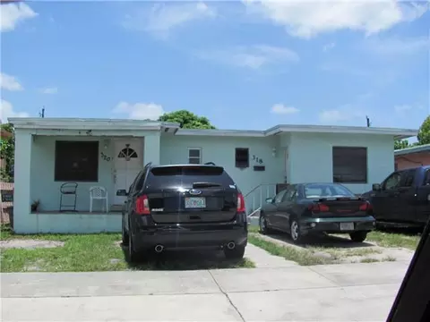 318 E 15 St, Hialeah, FL 33010 photo 1