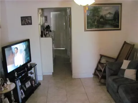 318 E 15 St, Hialeah, FL 33010 photo 7