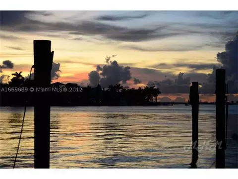 820 Harbor Dr, Key Biscayne, FL 33149 photo 8