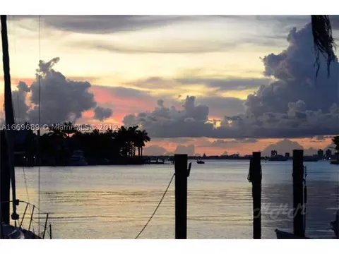 820 Harbor Dr, Key Biscayne, FL 33149 photo 9