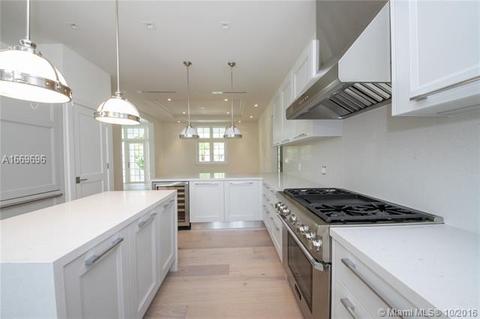 631 Warren Ln, Key Biscayne, FL 33149 photo 10