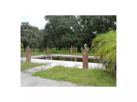 2002 Marshall Field Rd, Other, FL 33935 photo 4