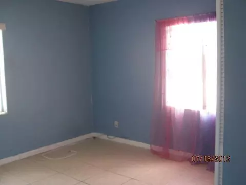 366 E 14 St, Hialeah, FL 33010 photo 4