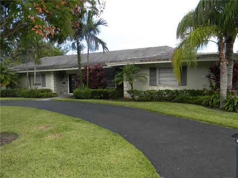 Undisclosed, Pinecrest, FL 33156 photo 1