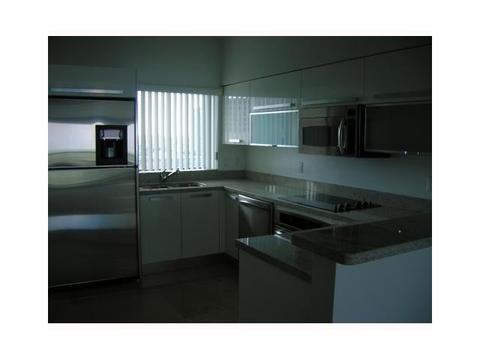 Undisclosed, Miami, FL 33137 photo 9