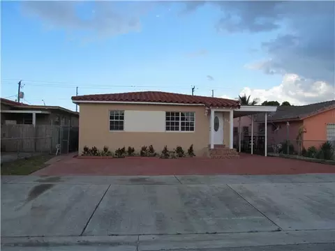 358 E 14 St, Hialeah, FL 33010 photo 1