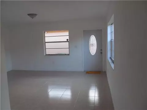 358 E 14 St, Hialeah, FL 33010 photo 10
