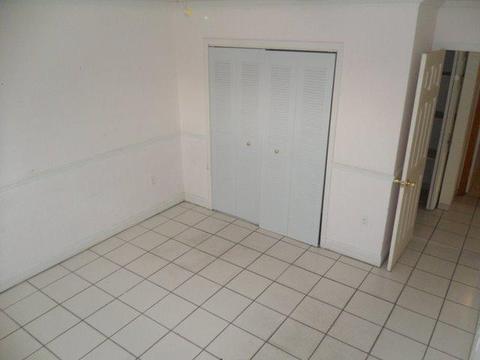 4310 E 9 Ct, Hialeah, FL 33013 photo 10