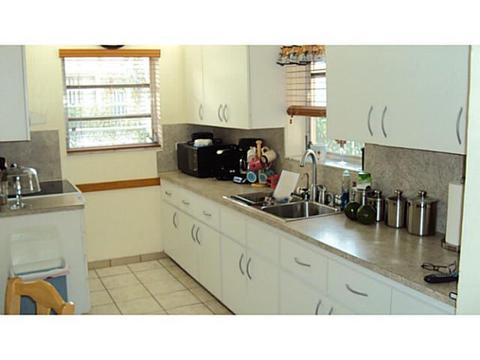 361 E 60 St, Hialeah, FL 33013 photo 7