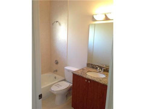 4755 E 4 Ave, Hialeah, FL 33013 photo 7