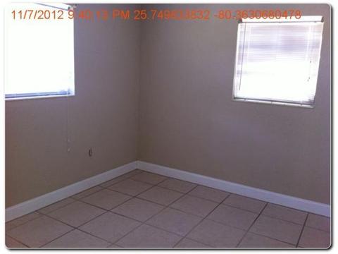 5161 E 2 Ave, Hialeah, FL 33013 photo 3