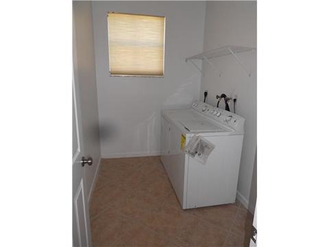 1007 Silktree Ln, Weston, FL 33327 photo 14