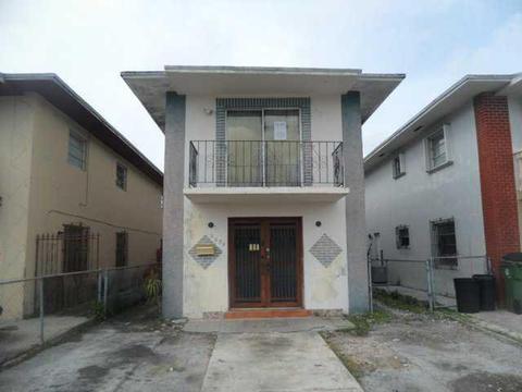 2634 W 8 Ct, Hialeah, FL 33010 photo 1