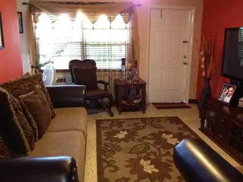 814 E 22 St, Hialeah, FL 33013 photo 4