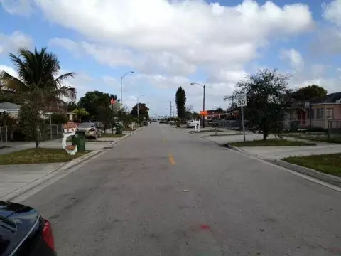 814 E 22 St, Hialeah, FL 33013 photo 18