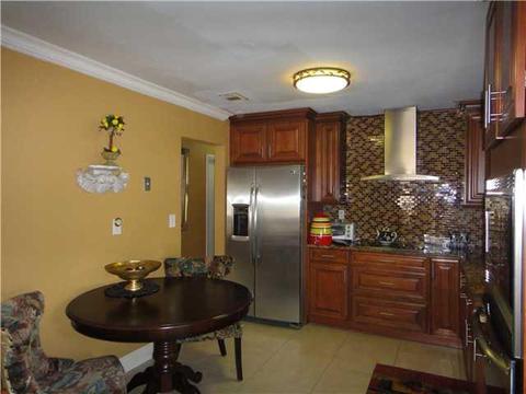 Undisclosed, Hialeah, FL 33014 photo 8
