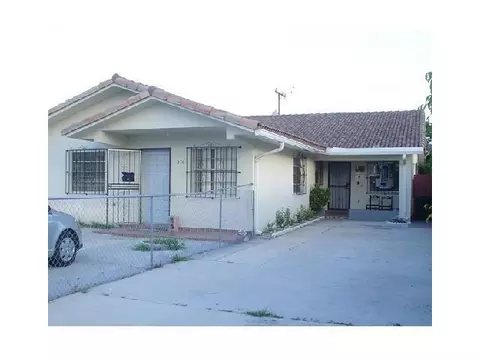 348 14 St, Hialeah, FL 33010 photo 1