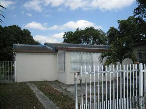 Undisclosed, Miami, FL 33168 photo 1