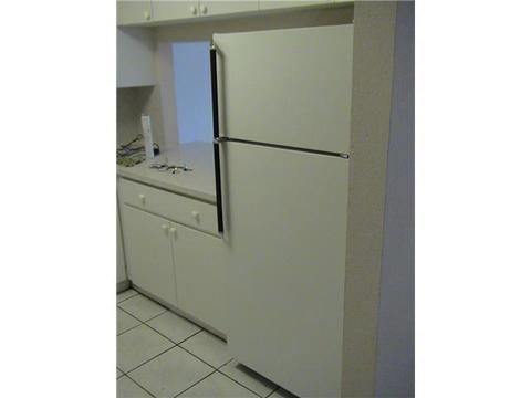 1900 W 68 St #A401, Hialeah, FL 33014 photo 8