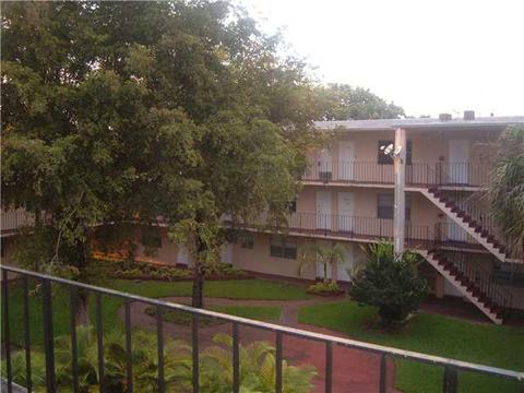 Undisclosed, Hialeah, FL 33012 photo 2