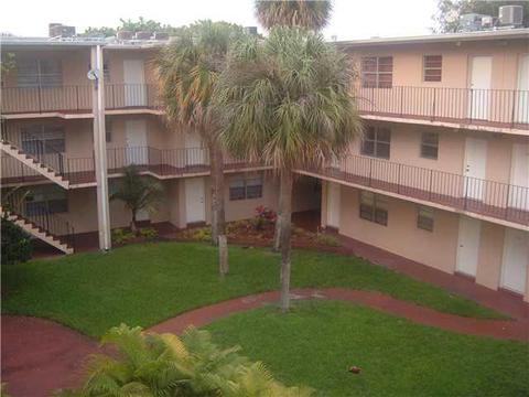 Undisclosed, Hialeah, FL 33012 photo 1