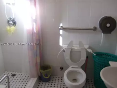 Undisclosed, Hialeah, FL 33010 photo 8