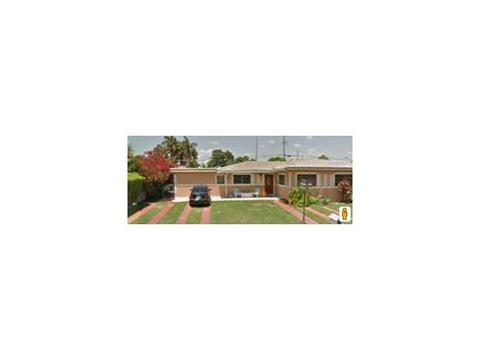 Undisclosed, Hialeah, FL 33012 photo 1
