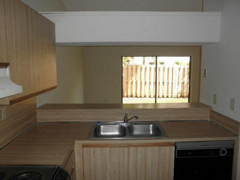 Undisclosed, Miami, FL 33196 photo 6