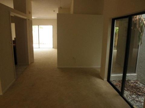 Undisclosed, Miami, FL 33196 photo 3