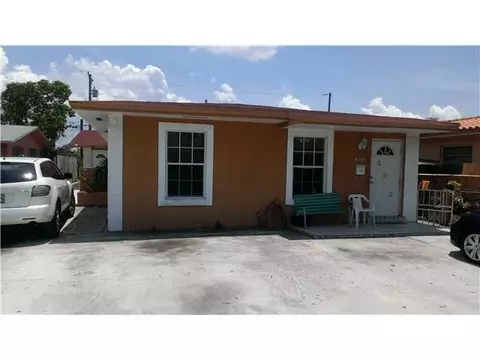 430 E 33 St, Hialeah, FL 33013 photo 1