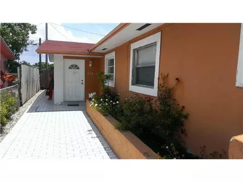 430 E 33 St, Hialeah, FL 33013 photo 2