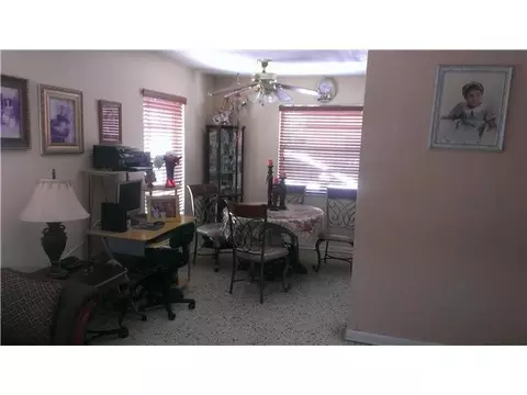 430 E 33 St, Hialeah, FL 33013 photo 4